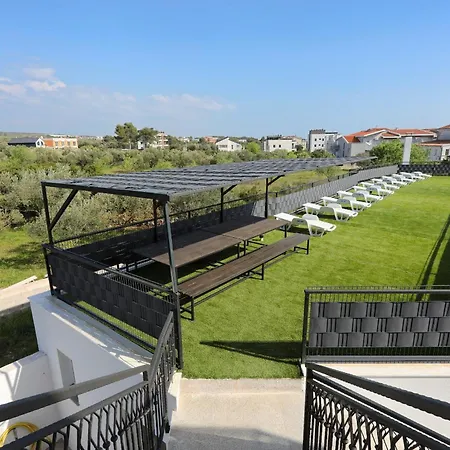 Apartman Adria Breeze Pool Turanj