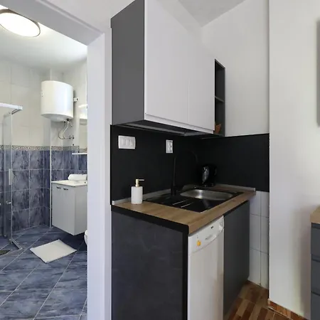 Apartman Adria Breeze Pool *